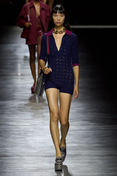 Look 33